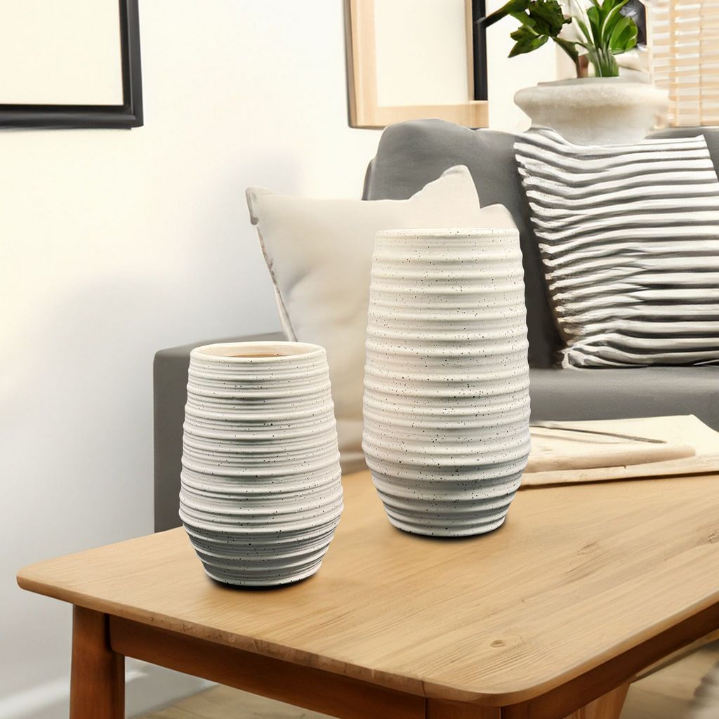 CESE332 SANDSTONE VASES