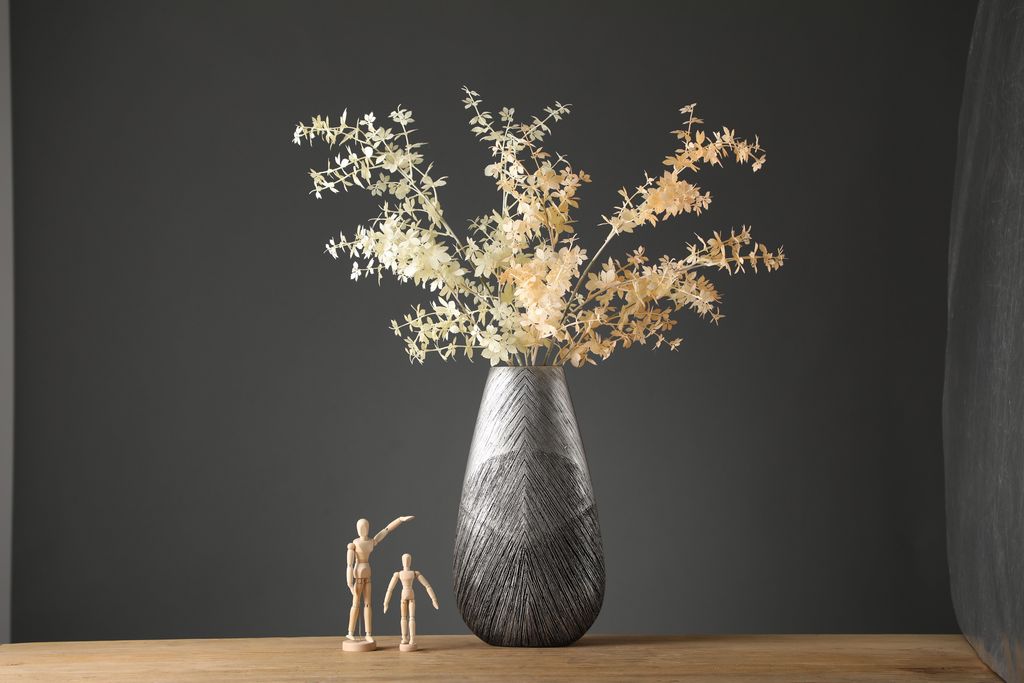 YZ04626BL-2SI GREY VASES