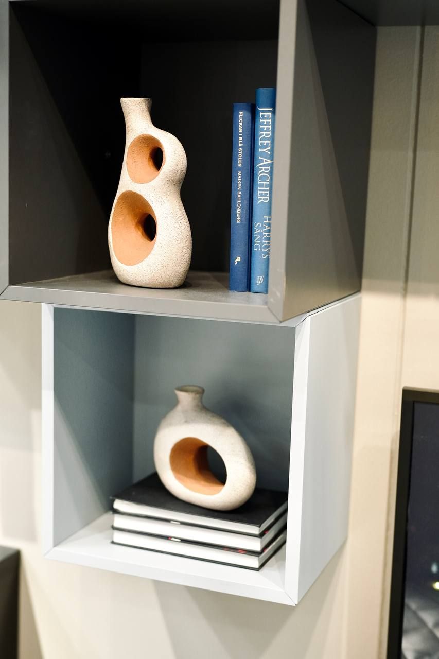 CEDC325 SANDSTONE VASES