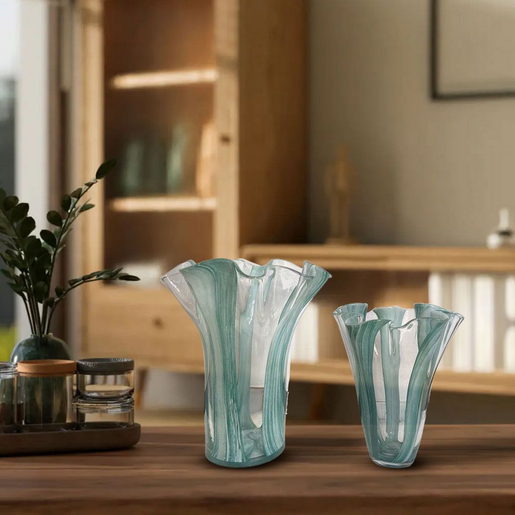 GV387 LIGHT GREEN VASES