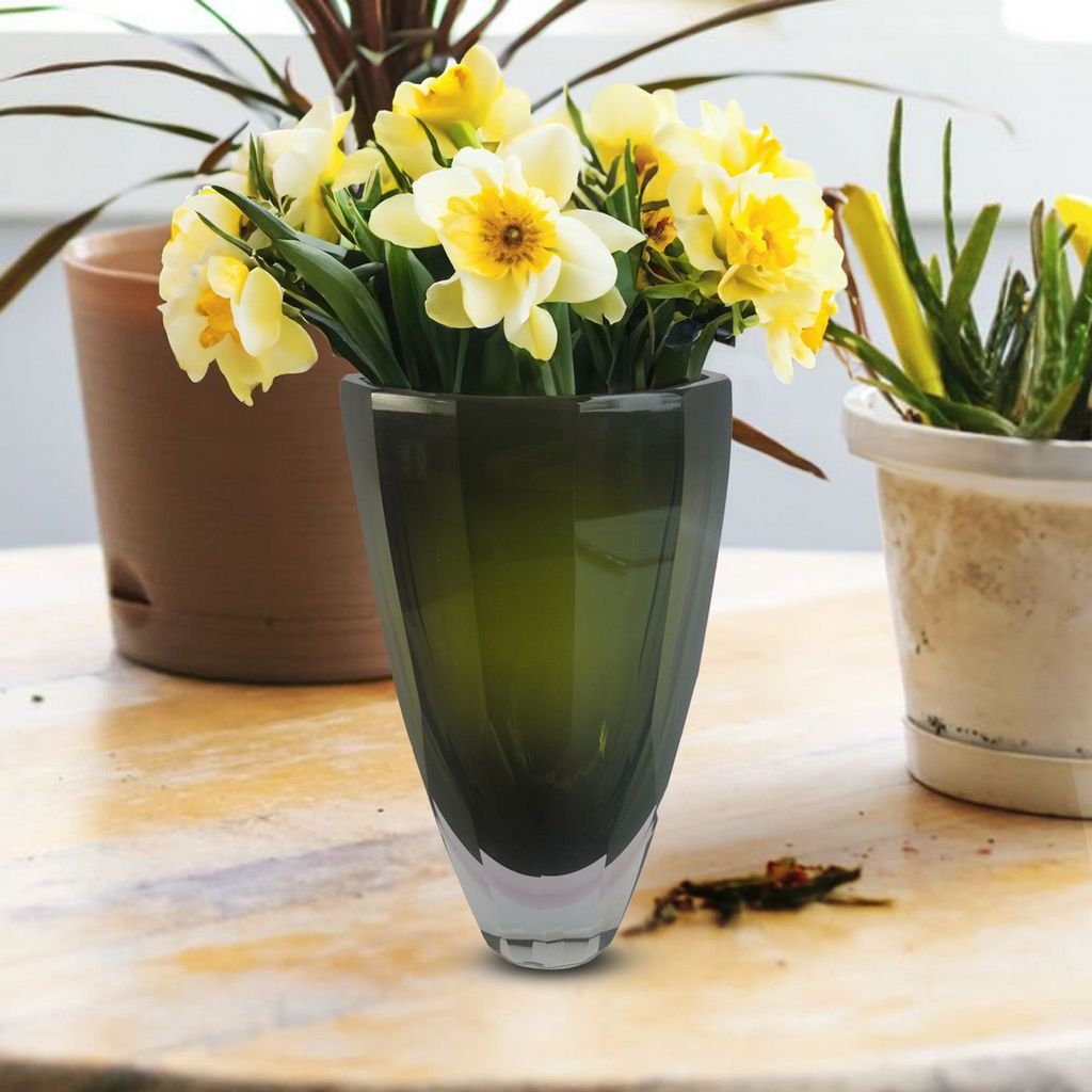 GV414 GREEN VASES