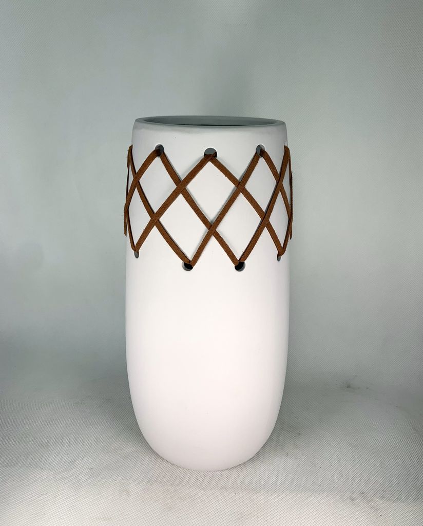 CAVA293 WHITE VASES